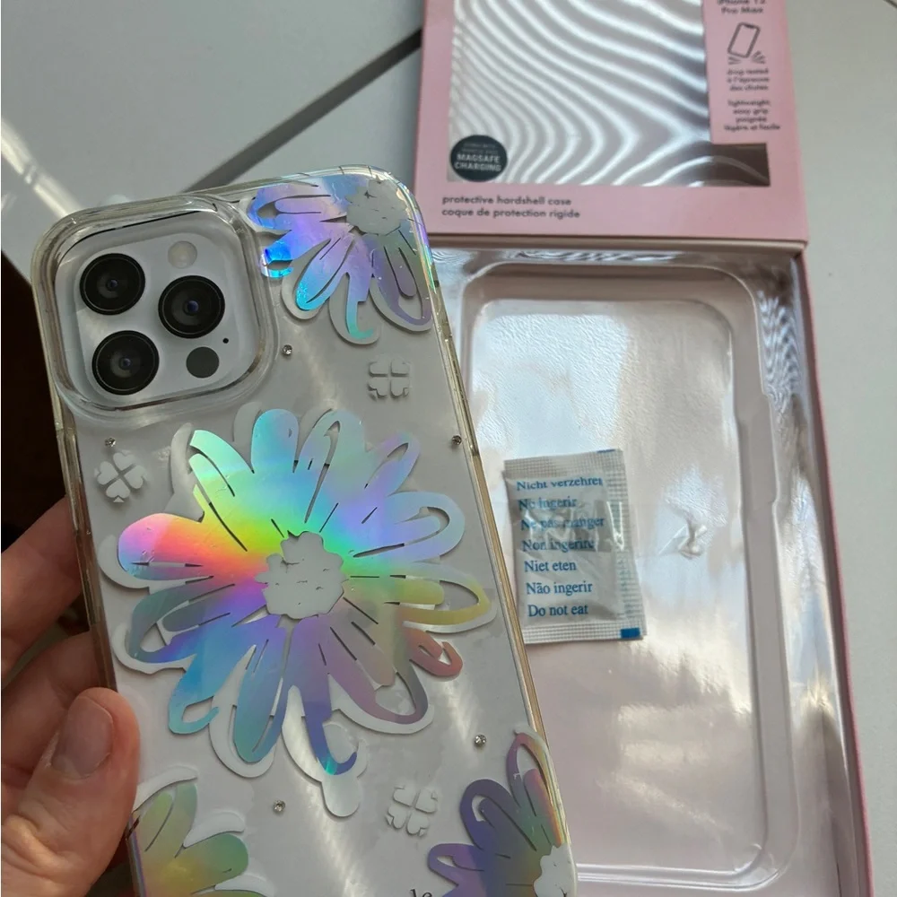 Kate Spade Floral iPhone Case - Picture 3 of 10